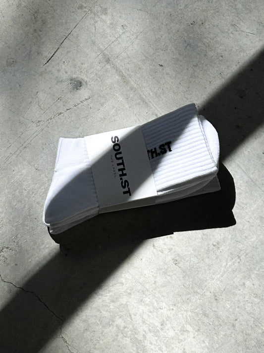 "CREW" SOCKS - White