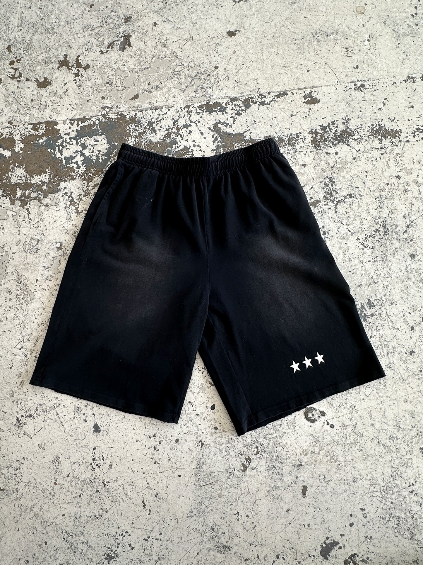 AGED SHORTS - Black